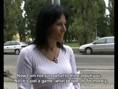 CZECH STREETS – LENKA